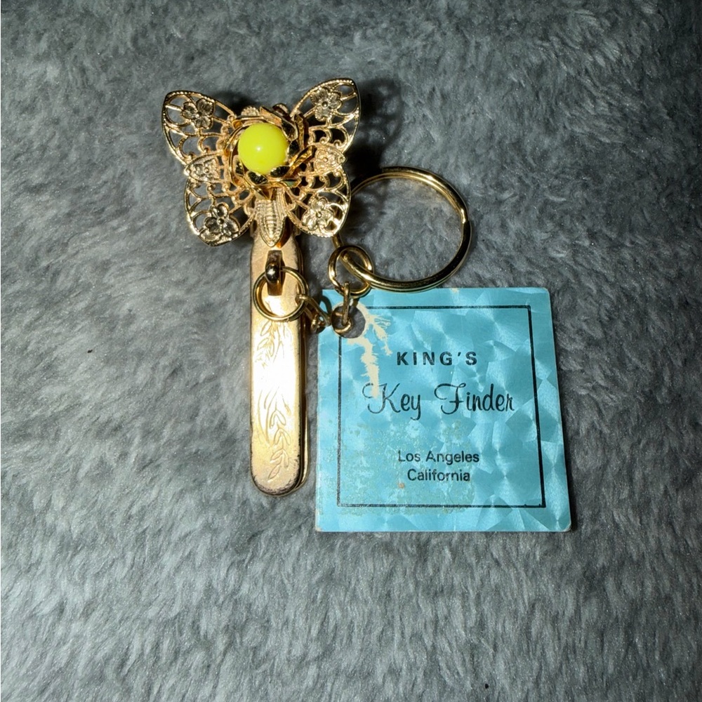 Vintage King's Key Finder  Key Ring Clip Gold Tone Butterfly